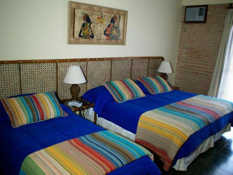 Hotel Cumuruxatiba Bagian luar foto